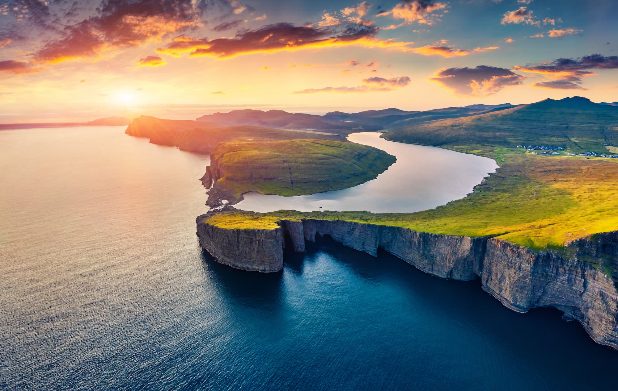 Faroe Islands Sorvagsvatn lake, Vagar,