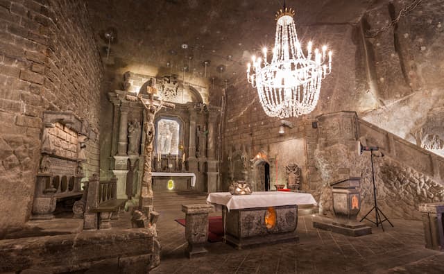 Poland's Wieliczka Salt Mine_1